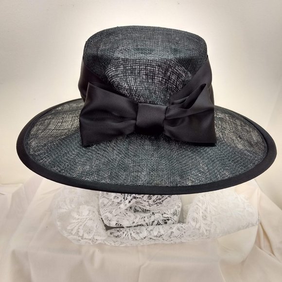 Straw Vintage Black Hat 